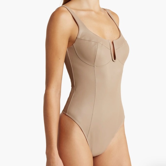 NWT Good American U-Neck Corset Faux Leather Taupe Bodysuit Sz 3/Large - Picture 11 of 12